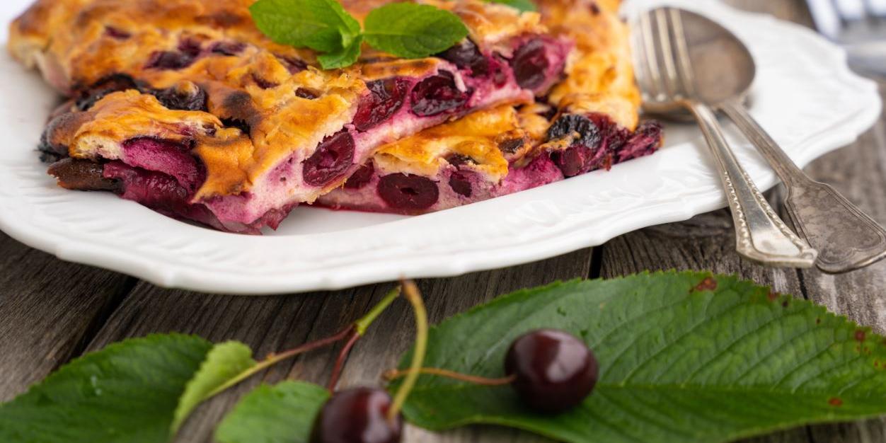 kirschstrudel kirschstrudel